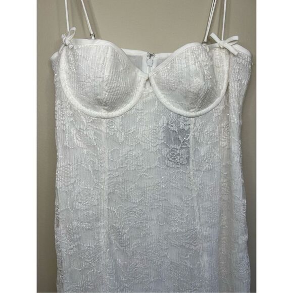 NBD Najma Maxi Dress - Picture 4 of 9